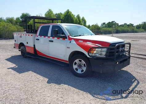 2018 Ram 2500 Tradesman 4X2 8' Box z USA, uszkodzony, nr VIN 3C7WR4HJ6JG253697